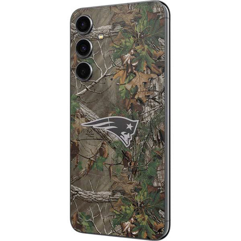 NFL New England Patriots Realtree Xtra Green Camo Galaxy S23 FE Skin