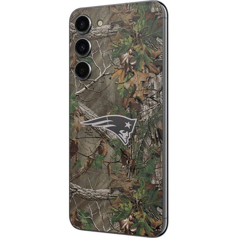 NFL New England Patriots Realtree Xtra Green Camo Galaxy S23 Plus Skin