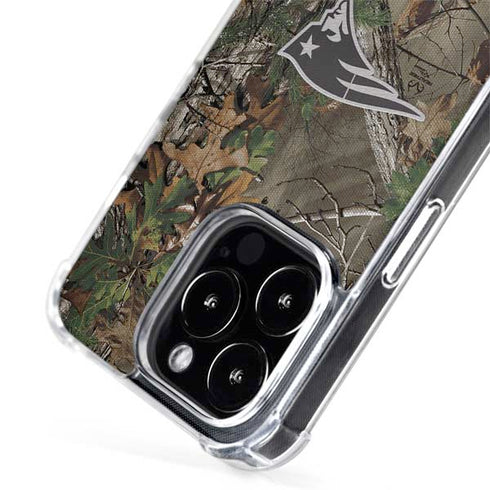 NFL New England Patriots Realtree Xtra Green Camo iPhone 15 Pro Max MagSafe Case