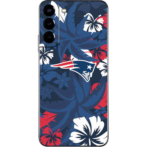 NFL New England Patriots Tropical Print Galaxy S22 Plus Skin