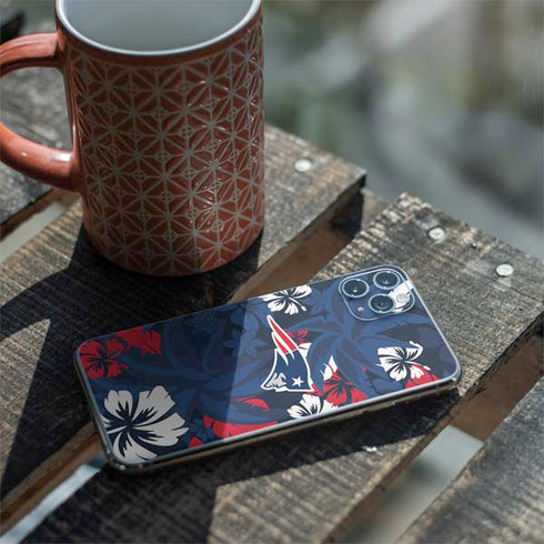 NFL New England Patriots Tropical Print iPhone 11 Pro Max Skin
