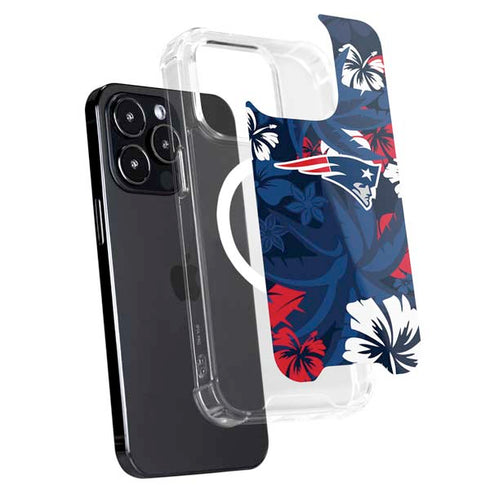 NFL New England Patriots Tropical Print iPhone 15 Pro MagSafe Case