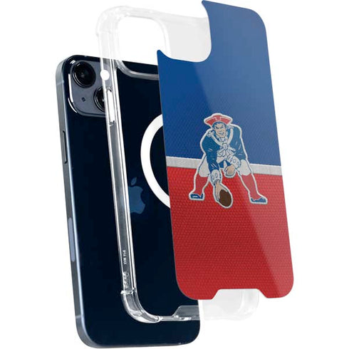 NFL New England Patriots Vintage iPhone 14 Plus MagSafe Case