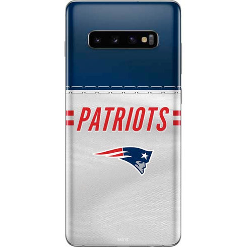 NFL New England Patriots White Striped Galaxy S10 Plus Skin
