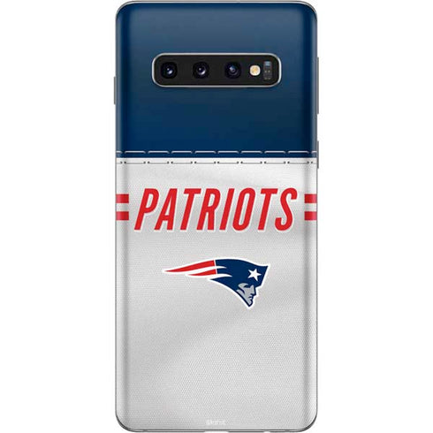 NFL New England Patriots White Striped Galaxy S10 Skin