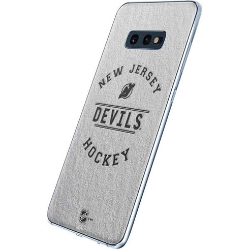 NHL New Jersey Devils Black Text Galaxy S10e Skin