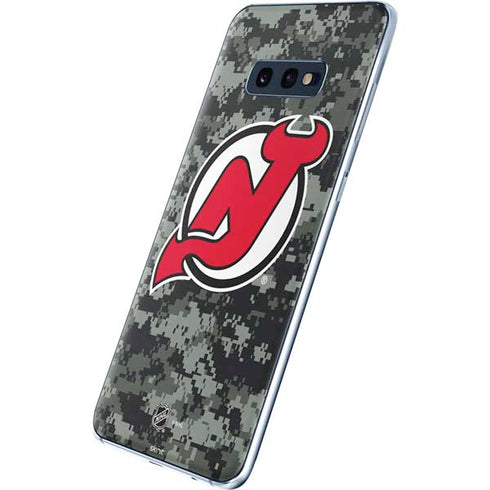 NHL New Jersey Devils Camo Galaxy S10e Skin