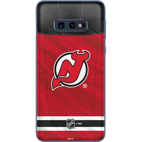 NHL New Jersey Devils Home Jersey Galaxy S10e Skin