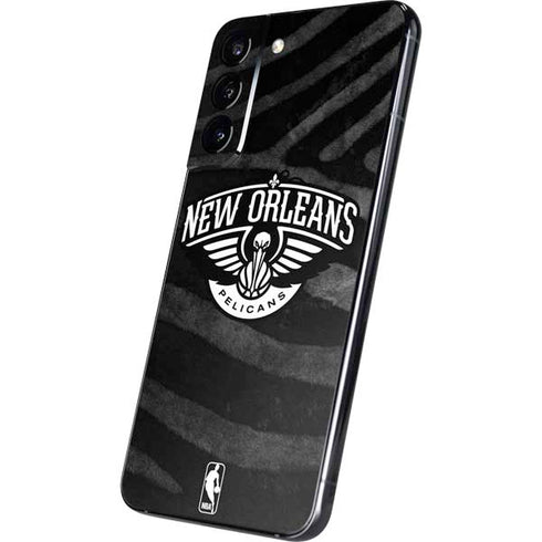 NBA New Orleans Pelicans Black Animal Print Galaxy S22 Plus Skin