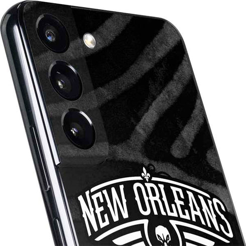 NBA New Orleans Pelicans Black Animal Print Galaxy S22 Skin