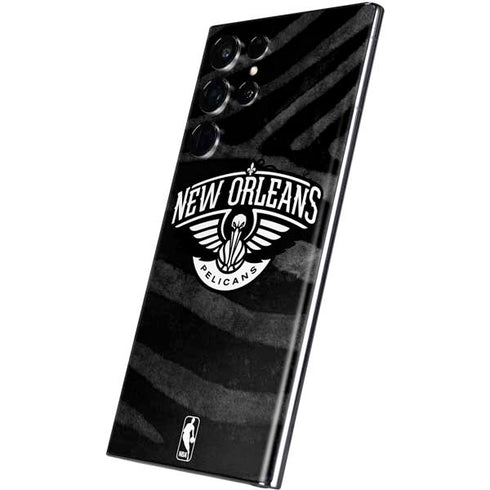 NBA New Orleans Pelicans Black Animal Print Galaxy S22 Ultra Skin