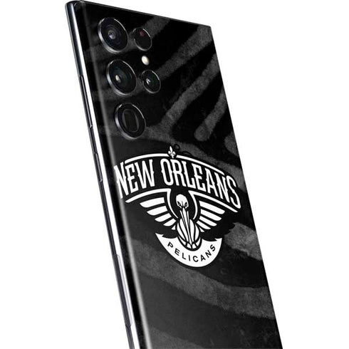 NBA New Orleans Pelicans Black Animal Print Galaxy S22 Ultra Skin