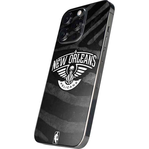 NBA New Orleans Pelicans Black Animal Print iPhone 15 Pro Skin