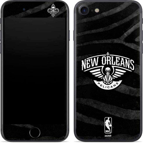 NBA New Orleans Pelicans Black Animal Print iPhone 8 Skin