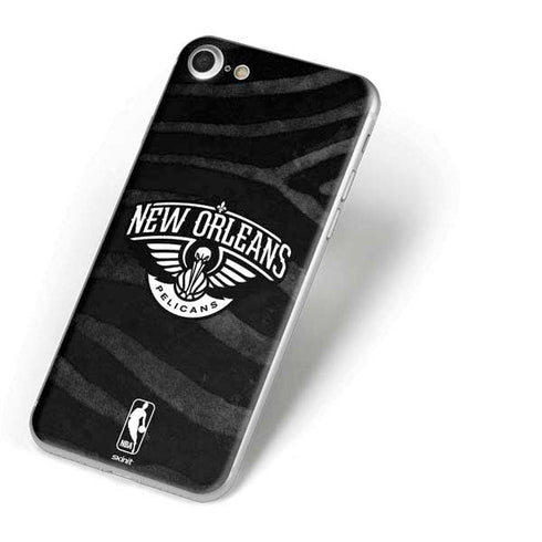 NBA New Orleans Pelicans Black Animal Print iPhone 8 Skin