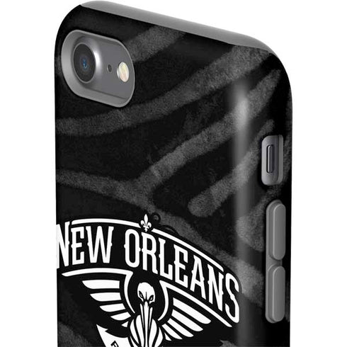 NBA New Orleans Pelicans Black Animal Print iPhone SE (2nd & 3rd Gen) Pro Case