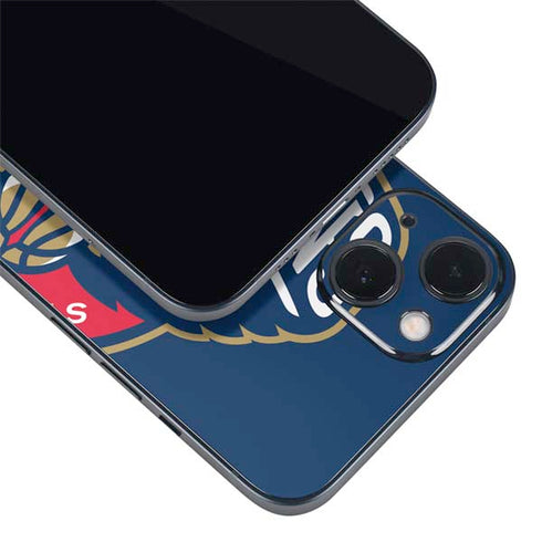 NBA New Orleans Pelicans Large Logo iPhone 14 Plus Skin