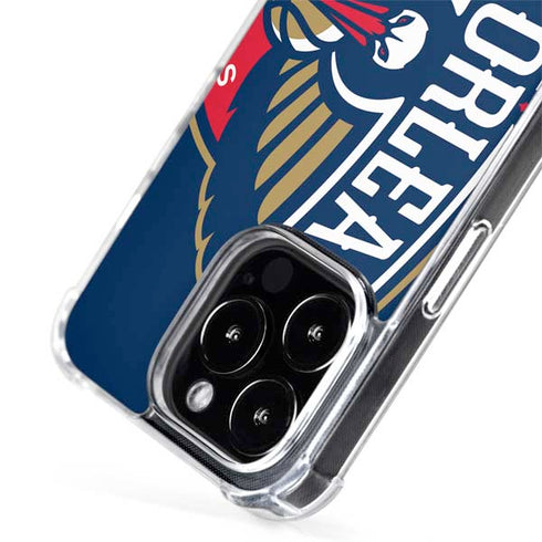 NBA New Orleans Pelicans Large Logo iPhone 15 Pro Max MagSafe Case
