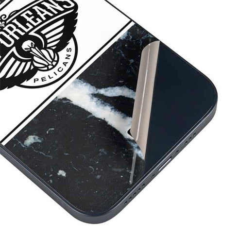 NBA New Orleans Pelicans Marble iPhone 15 Plus Skin