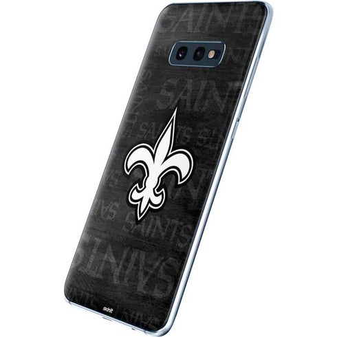 NFL New Orleans Saints Black & White Galaxy S10e Skin