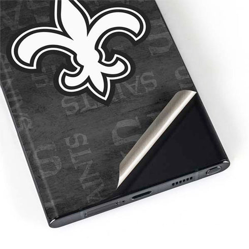 NFL New Orleans Saints Black & White Galaxy S22 Ultra Skin