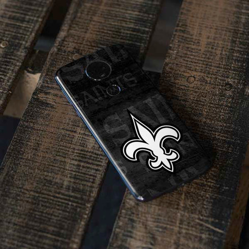 NFL New Orleans Saints Black & White Moto E5 Plus Skin