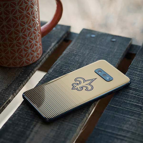 NFL New Orleans Saints Breakaway Galaxy S10e Skin