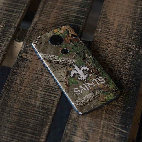 NFL New Orleans Saints Realtree Xtra Green Camo Moto E5 Plus Skin