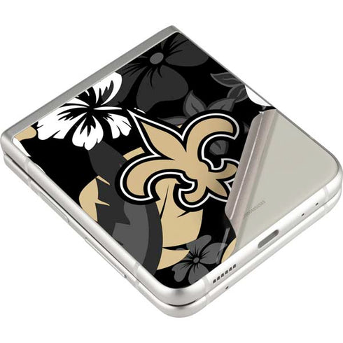 NFL New Orleans Saints Tropical Print Galaxy Z Flip3 5G Skin