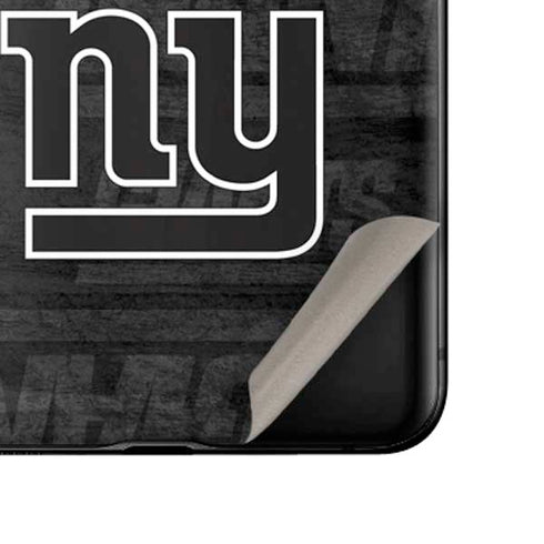 NFL New York Giants Black & White Galaxy Z Flip Skin
