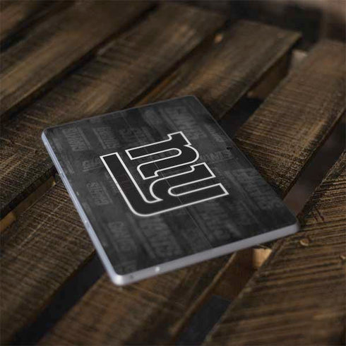 NFL New York Giants Black & White Surface Go Skin