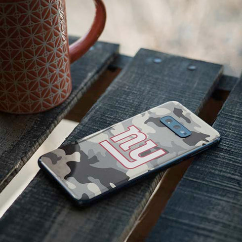 NFL New York Giants Camo Galaxy S10e Skin