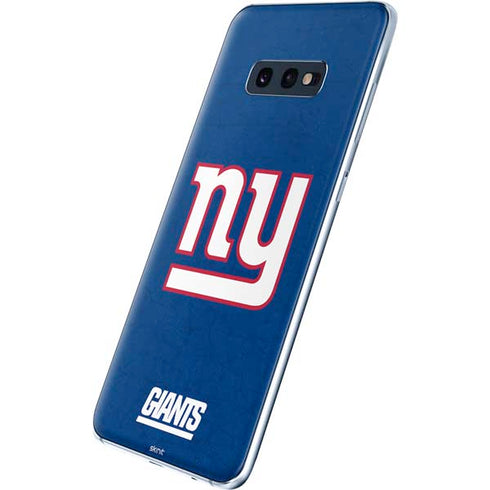 NFL New York Giants Distressed Galaxy S10e Skin