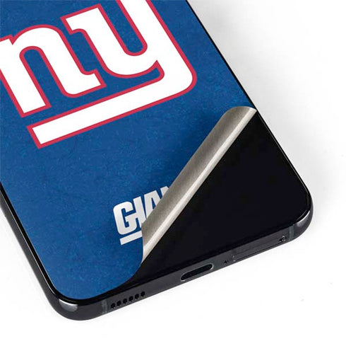 NFL New York Giants Distressed Galaxy S22 Skin