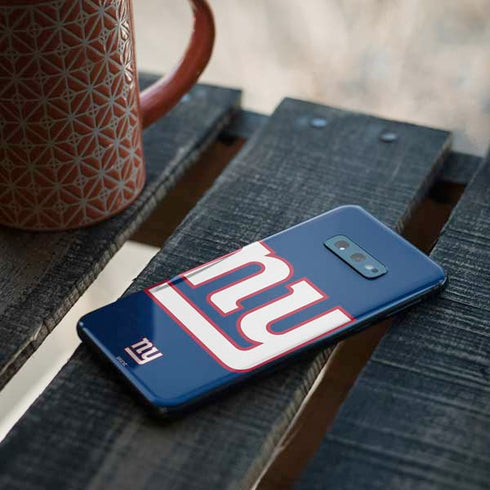 NFL New York Giants Large Logo Galaxy S10e Skin