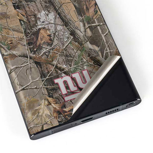 NFL New York Giants Realtree AP Camo Galaxy S22 Ultra Skin