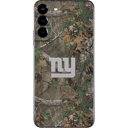 NFL New York Giants Realtree Xtra Green Camo Galaxy S22 Plus Skin