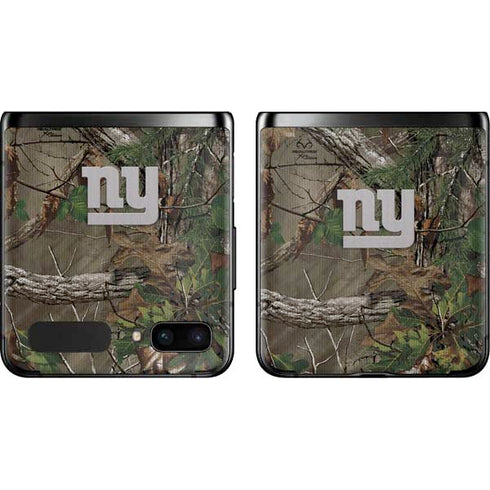 NFL New York Giants Realtree Xtra Green Camo Galaxy Z Flip Skin