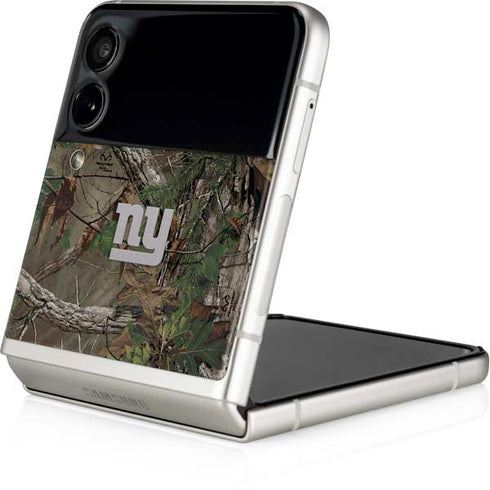 NFL New York Giants Realtree Xtra Green Camo Galaxy Z Flip3 5G Skin