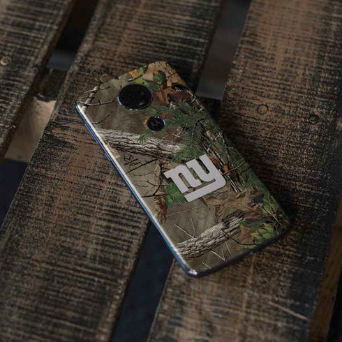 NFL New York Giants Realtree Xtra Green Camo Moto E5 Plus Skin