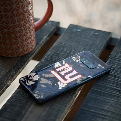 NFL New York Giants Tropical Print Galaxy S10e Skin