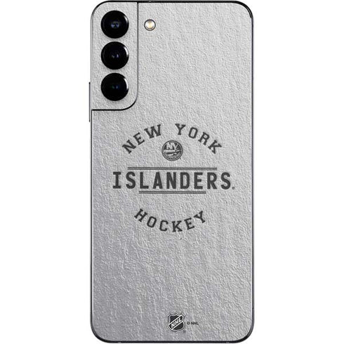 NHL New York Islanders Black Text Galaxy S22 Plus Skin