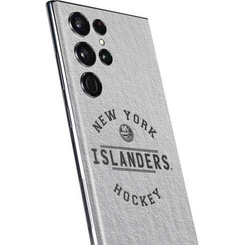 NHL New York Islanders Black Text Galaxy S22 Ultra Skin