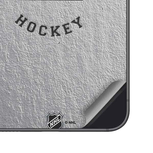 NHL New York Islanders Black Text Galaxy S23 Skin