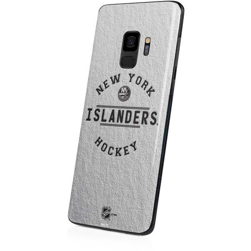 NHL New York Islanders Black Text Galaxy S9 Skin