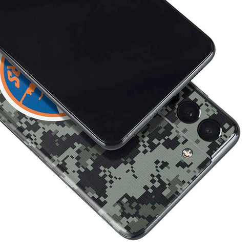 NHL New York Islanders Camo Galaxy S21 Plus 5G Skin