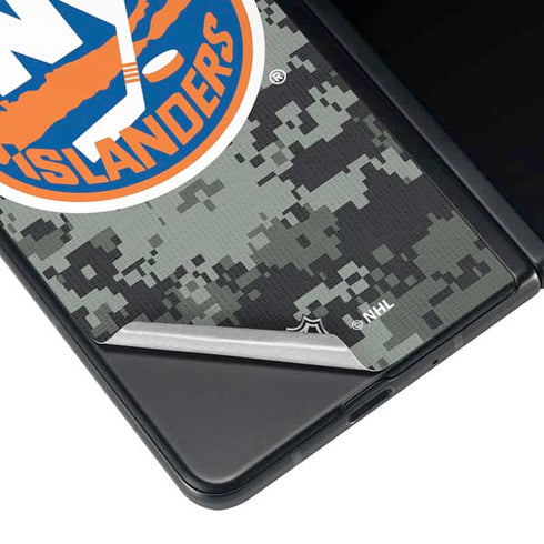 NHL New York Islanders Camo Galaxy Z Fold4 5G Skin