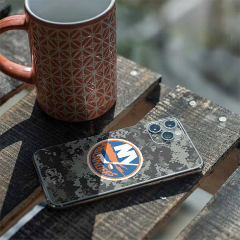 NHL New York Islanders Camo iPhone 11 Pro Skin