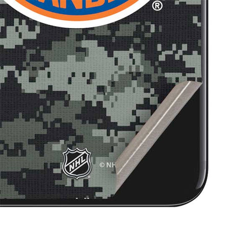 NHL New York Islanders Camo iPhone SE (2nd & 3rd Gen) Skin