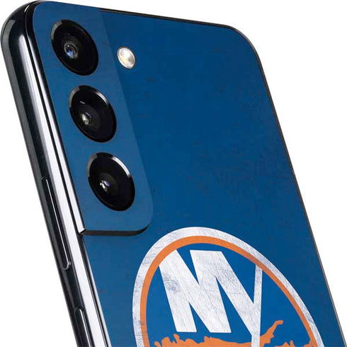 NHL New York Islanders Distressed Galaxy S22 Plus Skin